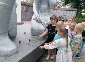 День памяти и скорби День памяти и скорби.